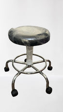 Taburete Cromado Sin Espaldar Con Posapie Nacional